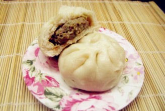 Pork Lentil Stuffed Buns