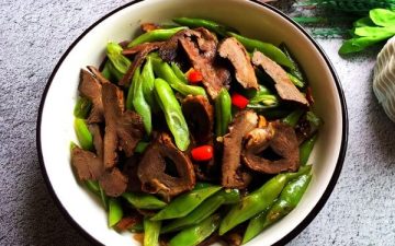 Stir-fried Pork Heart With String Beans