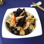 burning black cabbage with black fungus.