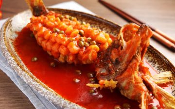 Squirrel mandarin fish