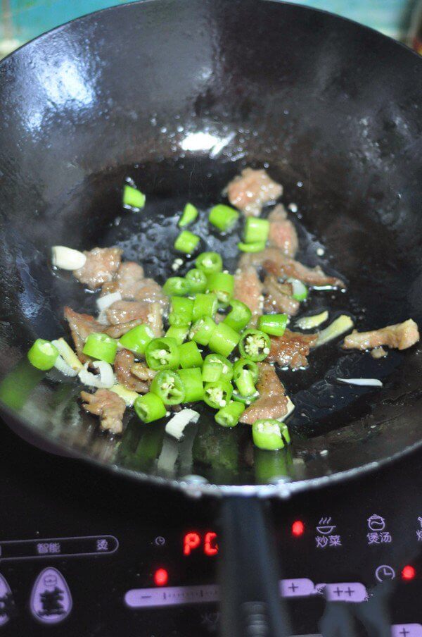 Add hangzhou pepper.
