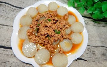 Sprinkle the juice onto the steamed yam
