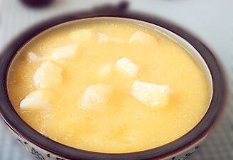 Cornmeal Porridge with Water Chestnuts