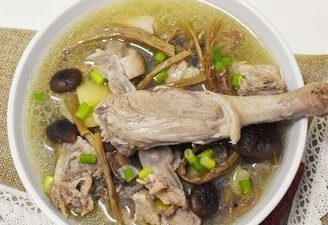 Duck Soup with Mushroom