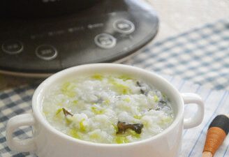 Black Fungus Porridge