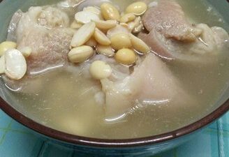 Soybean Trotter Soup