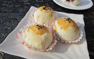 red bean pastry.