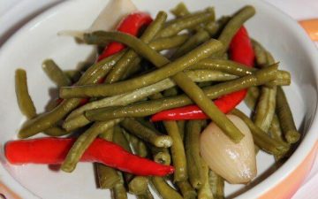 You can eat it in four days, but the lowest nitrite content after 20 days