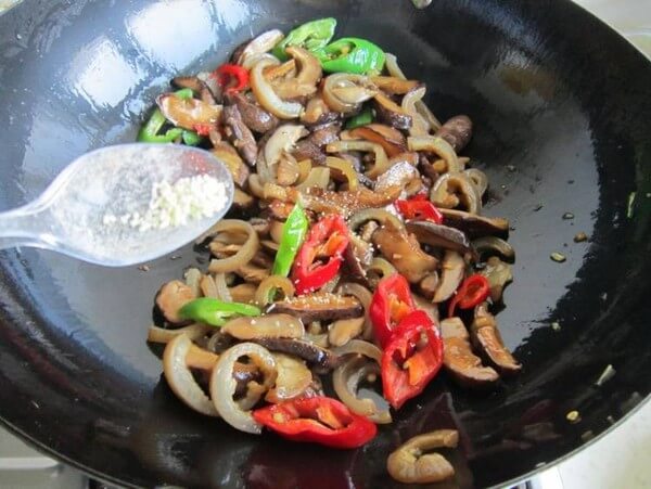 Add chicken essence