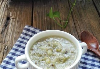 Lily Mung Bean and Millet Porridge