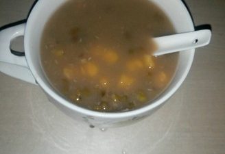 Mung Bean and Taro Soup