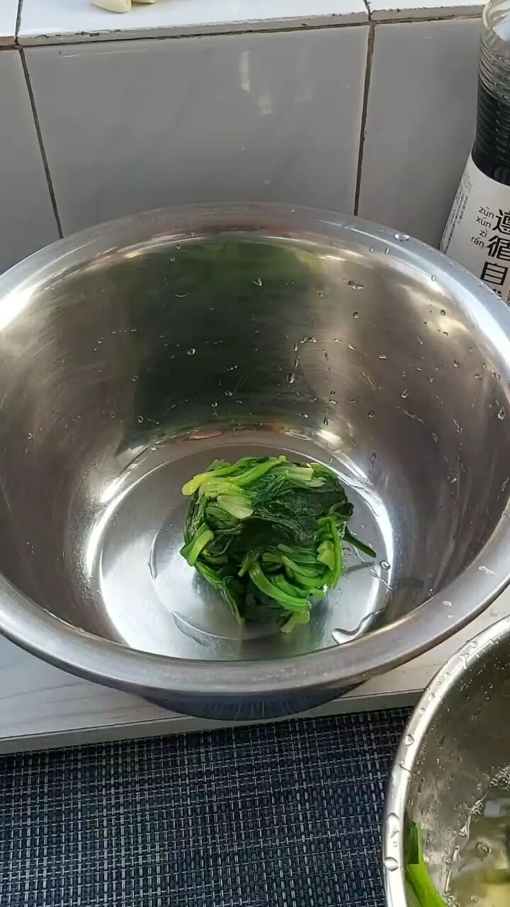 Drain the spinach