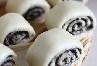 Steamed Buns with Black Sesame