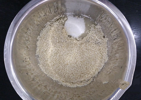 Put all the ingredients in a clean basin,