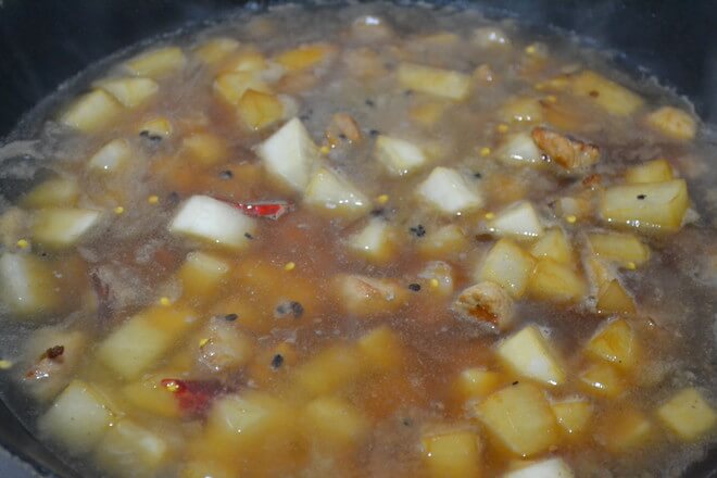 Add seasonings such as cooking wine