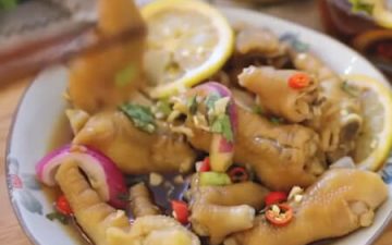 Thai hot and sour chicken feet.