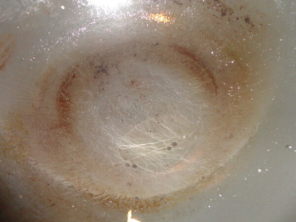Leave oil in the pot