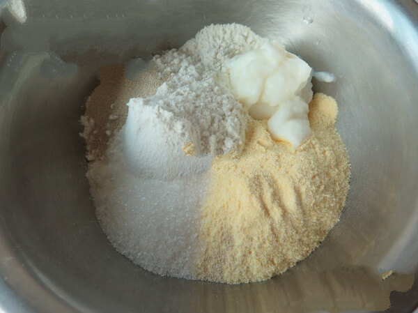 Place all ingredients except medlar