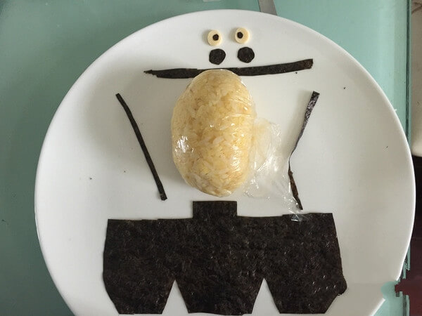Use seaweed and cheese slices
