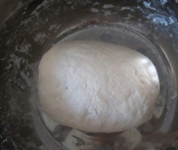 Add 500g flour