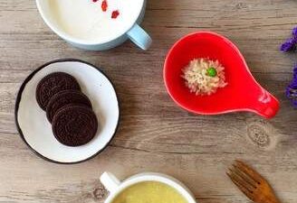 A Wonderful Afternoon with Stewed Bird's Nest with Milk
