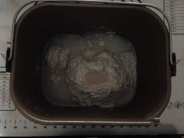 The ingredients in the main ingredients are hamburger ingredients