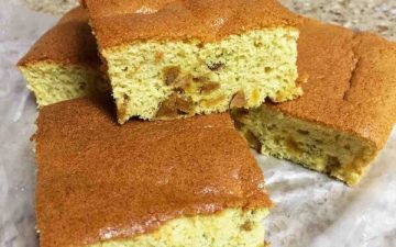 vThe delicious jujube cake is baked