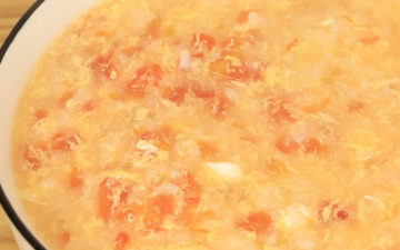 Tomato Porridge With Egg